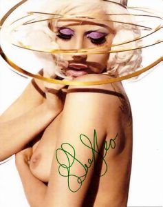 LADY GAGA ***NUDE*** autographed photo! NICE!